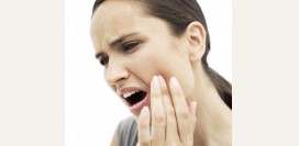 Болит челюсть. Боли под челюстью, боль отдает в ухо, воспаленные челюстные лимфоузлы, боли при открывании рта, щелкает челюсть. Что делать при этих симптомах?