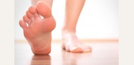 Болят пальцы ног. Болят косточки пальцев ног. Причины болей в пальцах ног. Боли при ходьбе. Патологии, вызывающие болезненность. Помощь при болях в пальцах ног