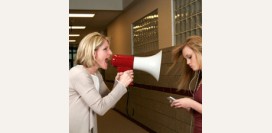 Почему часто дети не слышат родителей?