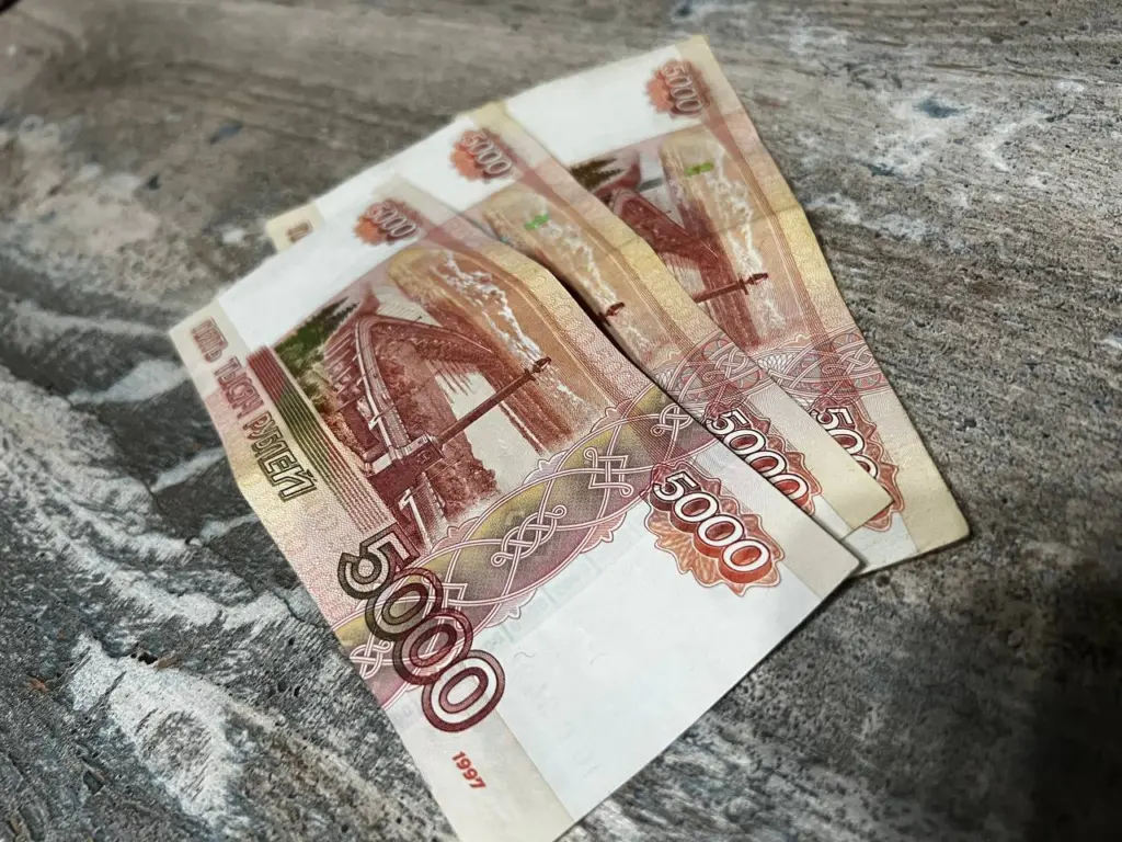 Июньский подарок для должников: что изменится в кредитах и ипотеке и как не попасть в капкан